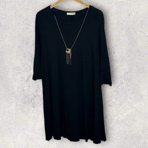 Forever Rose Couture Size 3X Black Shift Dress Gold Necklace Long Sleeve Minimal